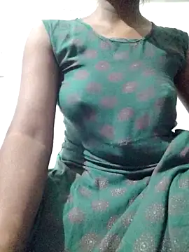 rituporna2004 online show from December 2025 02:19:01 AM