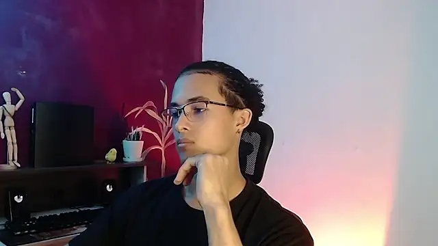 Snapshot of alejo_x3 chatting on March 2025 01:53:02 AM alejo x3 online show from March 2025 01:53:02 AM