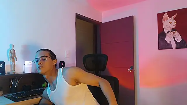 Snapshot of alejo_x3 chatting on September 2025 01:27:02 AM alejo x3 online show from September 2025 01:27:02 AM