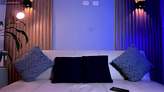 SymonPrince online show from September 2025 11:51:02 PM