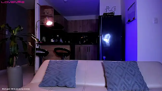 SymonPrince online show from October 2025 09:12:02 PM