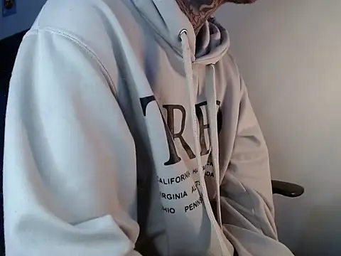 dannteftm online show from October 2025 09:37:02 PM