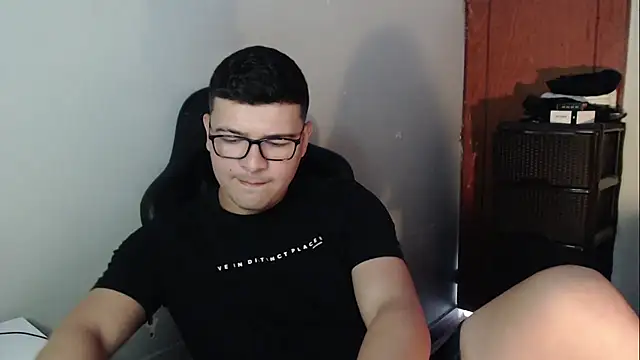 Plug Control online show from January 2026 06:54:01 PM