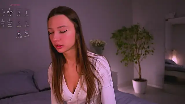 new Claire online show from March 2025 05:08:02 AM