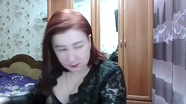 SophieNightAh online show from February 2026 04:43:01 PM