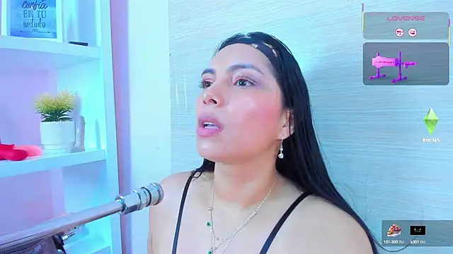 evelinn belen online show from September 2025 12:29:01 PM