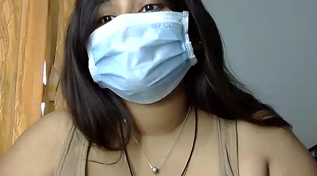 cutelady65 online show from December 2024 07:18:02 AM