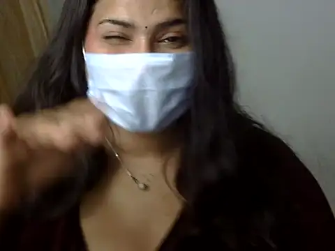 cutelady65 online show from April 2026 06:58:01 PM