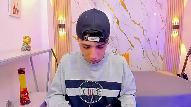 Nikolay Gregori online show from January 2026 04:37:02 AM