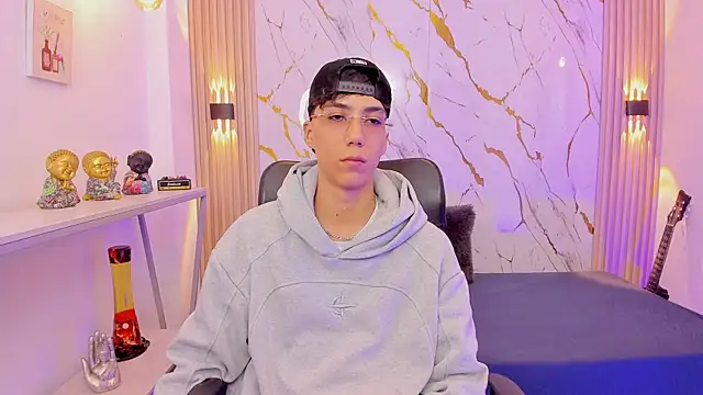 Nikolay Gregori online show from February 2026 03:22:02 AM