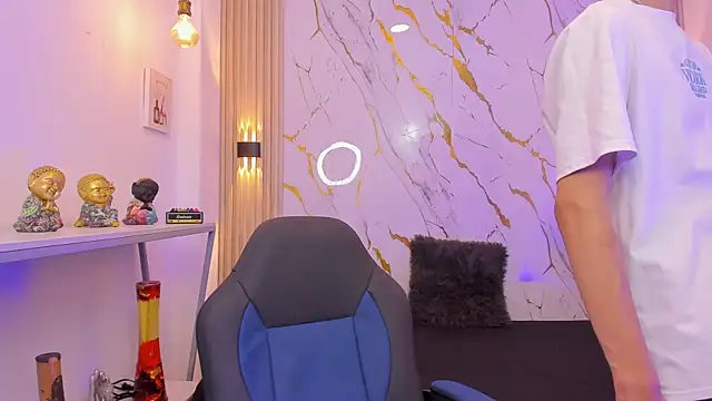 Nikolay Gregori online show from April 2026 04:28:02 AM