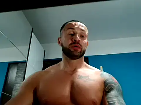 Magnificmuscles89 online show from March 2025 09:24:01 PM