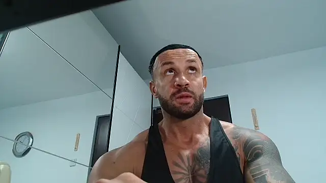 Snapshot of Magnificmuscles89 chatting on May 2026 10:55:01 AM Magnificmuscles89 online show from May 2026 10:55:01 AM