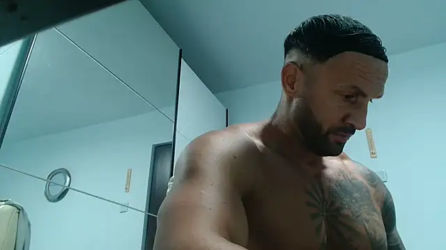 Snapshot of Magnificmuscles89 chatting on May 2026 11:16:01 AM Magnificmuscles89 online show from May 2026 11:16:01 AM