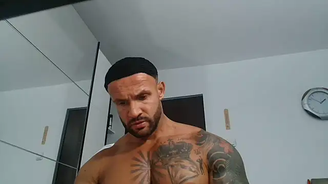 Snapshot of Magnificmuscles89 chatting on May 2026 10:51:01 PM Magnificmuscles89 online show from May 2026 10:51:01 PM