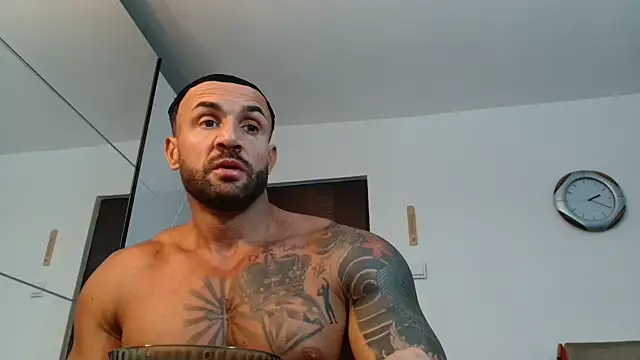 Snapshot of Magnificmuscles89 chatting on May 2026 11:19:01 AM Magnificmuscles89 online show from May 2026 11:19:01 AM