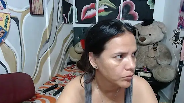 manzanahot9 online show from February 2026 01:55:01 PM