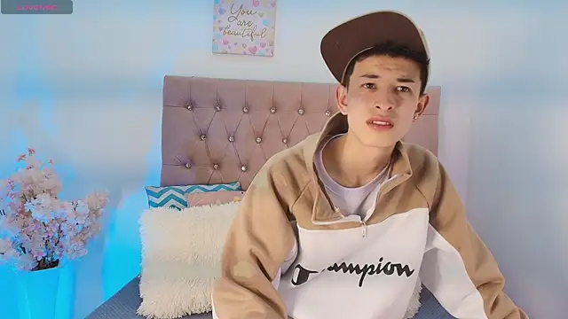 MaikCarver online show from September 2025 01:22:02 PM