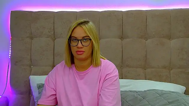 MariaNeumann online show from November 2025 06:36:02 AM