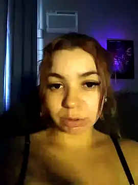 HotRuiva online show from February 2025 01:17:02 PM