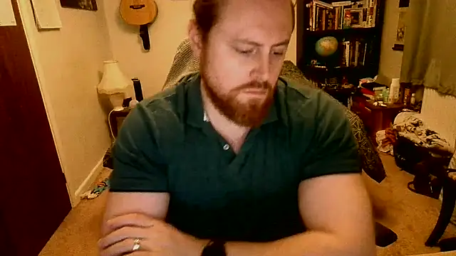 Hairy Guy30 online show from September 2025 07:24:02 PM