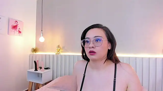 Snapshot of naughtylesbians__ chatting on March 2025 03:13:02 AM naughtylesbians online show from March 2025 03:13:02 AM
