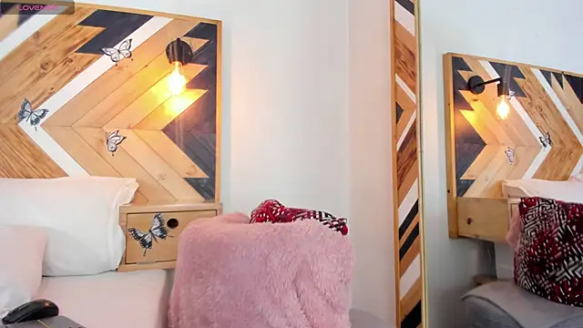 Snapshot of Kathaleiya_Ozz chatting on October 2025 08:00:02 PM Kathaleiya Ozz online show from October 2025 08:00:02 PM