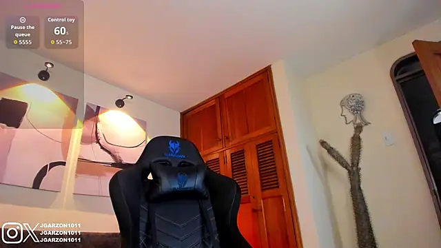  joansoto online show from March 2026 01:28:01 PM