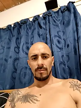 Snapshot of fire_menxxx001 chatting on February 2026 05:48:02 AM fire menxxx001 online show from February 2026 05:48:02 AM