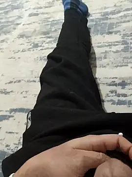 ssikerek23 online show from November 2025 01:39:01 AM