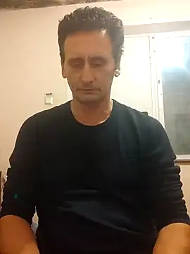 Snapshot of Viause_Kentauelle chatting on December 2024 08:51:01 PM Viause Kentauelle online show from December 2024 08:51:01 PM