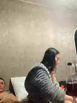 Snapshot of Viause_Kentauelle chatting on January 2025 12:08:01 PM Viause Kentauelle online show from January 2025 12:08:01 PM