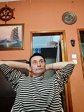 Snapshot of Viause_Kentauelle chatting on January 2025 07:35:02 AM Viause Kentauelle online show from January 2025 07:35:02 AM