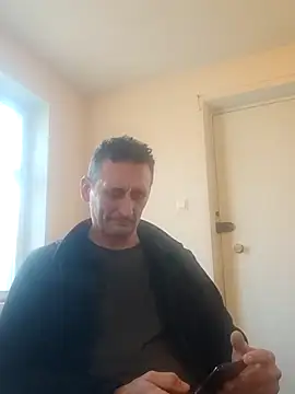 Snapshot of Viause_Kentauelle chatting on February 2025 01:28:02 PM Viause Kentauelle online show from February 2025 01:28:02 PM