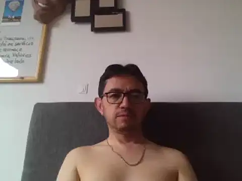 Diptongo online show from February 2025 09:05:02 PM