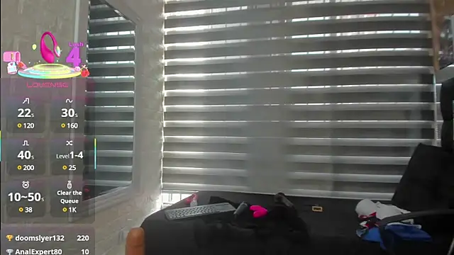 charlotte  G online show from March 2025 03:51:02 PM