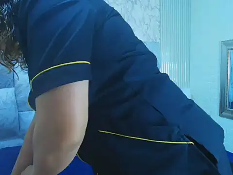 charlotte  G online show from September 2025 11:34:02 AM