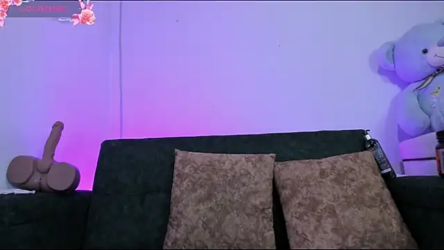 liz 25b online show from April 2026 04:13:02 AM