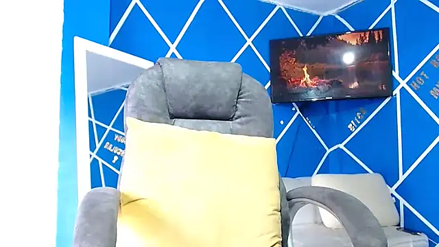 alexander megan online show from November 2025 07:01:02 PM