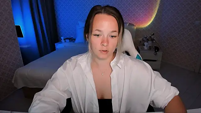 SherillBrill online show from September 2025 03:01:01 PM