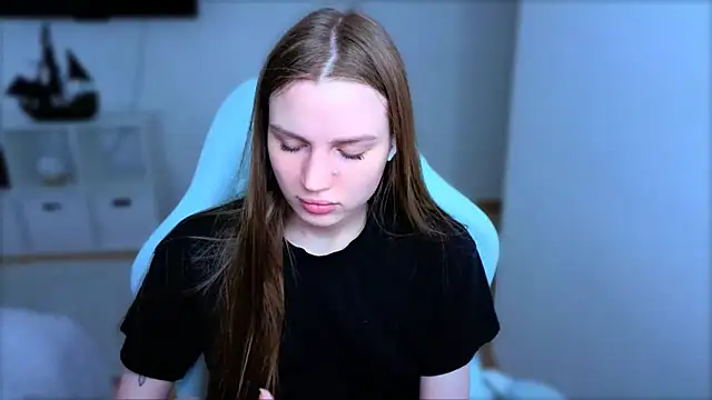 StellaLawless online show from March 2026 11:04:02 AM