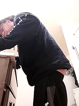 ILive2plezz online show from February 2025 07:28:01 AM