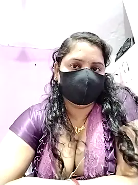 Snapshot of Ruksar-Pathan chatting on February 2025 01:46:02 PM Ruksar-Pathan online show from February 2025 01:46:02 PM