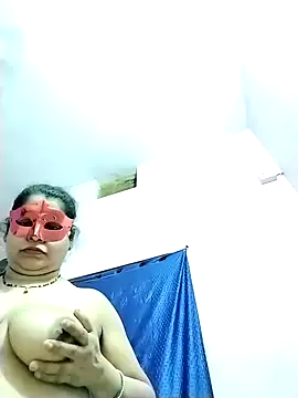 Snapshot of Ruksar-Pathan chatting on March 2025 11:56:02 PM Ruksar-Pathan online show from March 2025 11:56:02 PM