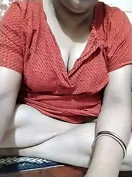 Snapshot of Ruksar-Pathan chatting on May 2026 10:32:02 AM Ruksar-Pathan online show from May 2026 10:32:02 AM