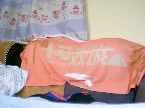 69Hot Tiny online show from September 2025 06:52:01 PM