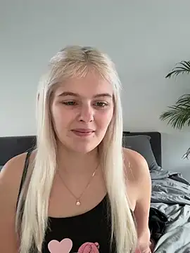 Allylove03 online show from December 2024 09:59:02 AM