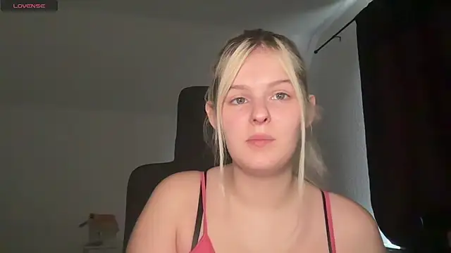 Allylove03 online show from September 2025 11:48:01 AM