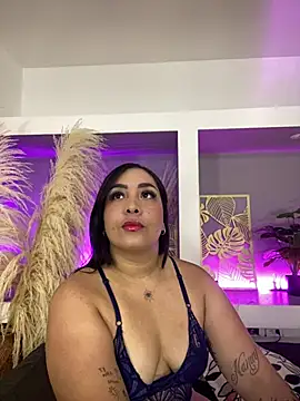 Snapshot of Sheeryl__ chatting on May 2026 05:15:02 AM Sheeryl online show from May 2026 05:15:02 AM