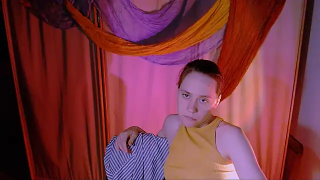 Malinax online show from December 2025 10:18:02 PM